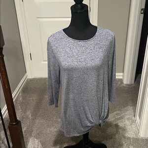 Matty M Women's Light Gray Scoop Neck Sweater